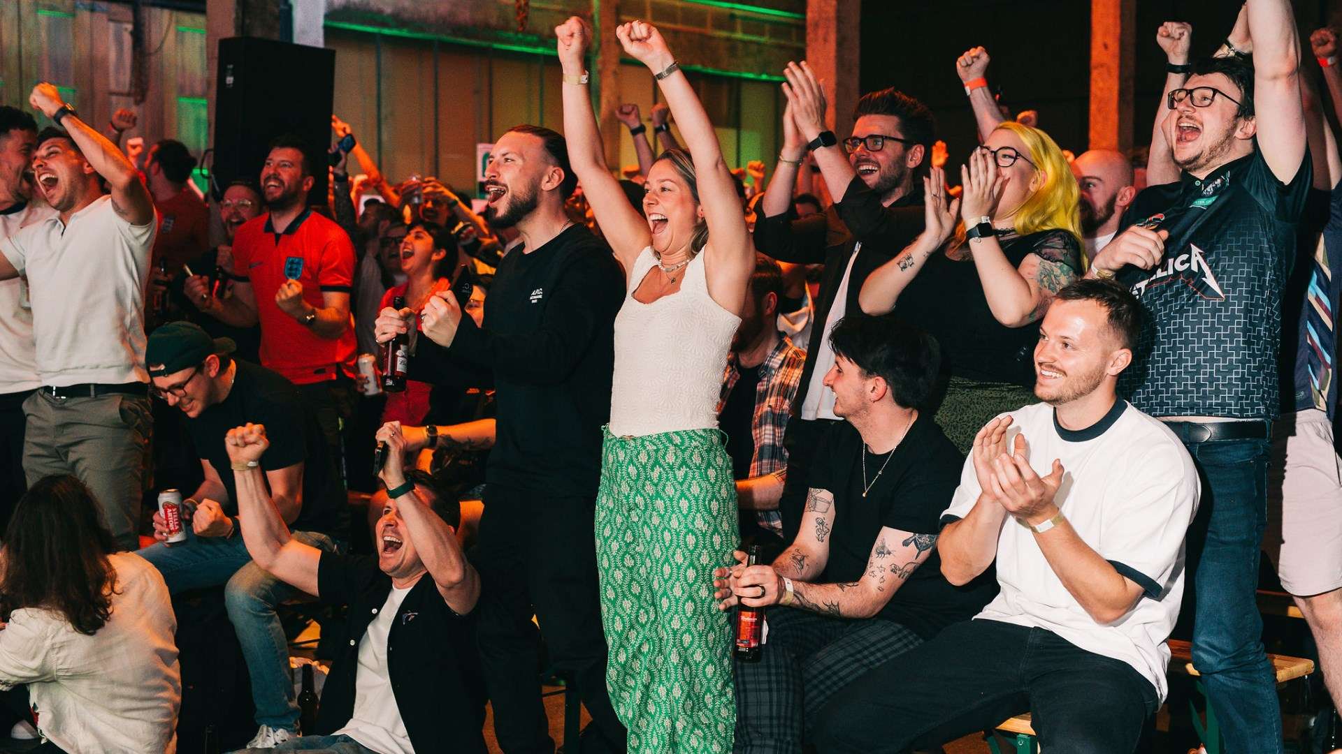 活塞强势复 活塞强势复